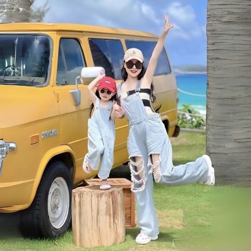thời trang đôi cho mẹ và bé gái cá tính